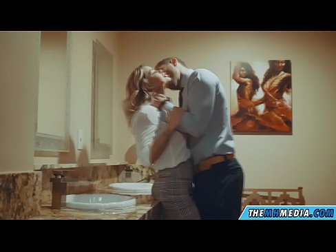 ❤️ ໃນເວລາທີ່ຜິວເນື້ອສີຂາວ busty seduces ທ່ານຢູ່ໃນຫ້ອງນ້ໍາສາທາລະນະ ❤❌ ໜັງໂປ້ ທີ່ lo.pornsexer.ru ❌